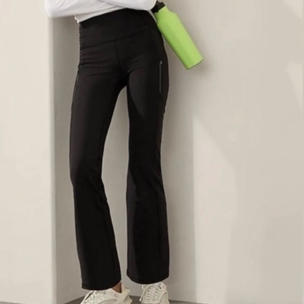 Athleta Rainier Bootcut Reflective Pants in Black XS Petite Ski Winter Outdoor